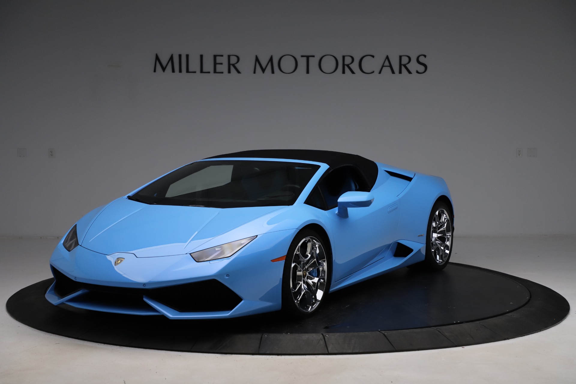 Pre-Owned 2016 Lamborghini Huracan LP 610-4 Spyder For Sale (Special  Pricing) | Pagani of Greenwich Stock #8031