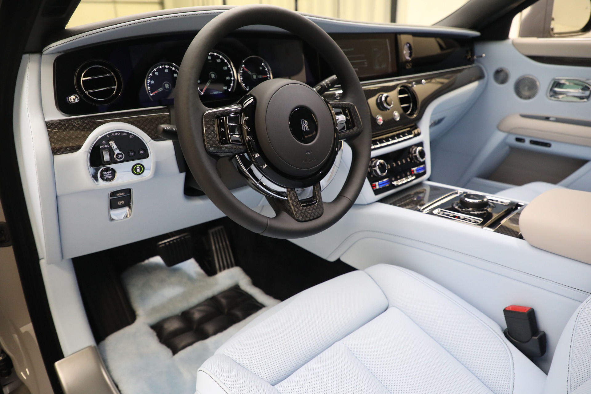 2023 Rolls-Royce Ghost Interior Specs